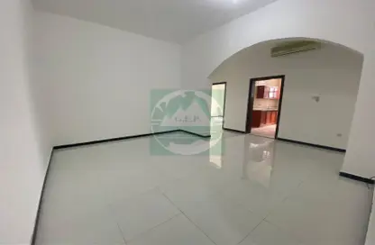 Apartment - 2 Bedrooms - 1 Bathroom for rent in Khalifa City A Villas - Khalifa City A - Khalifa City - Abu Dhabi