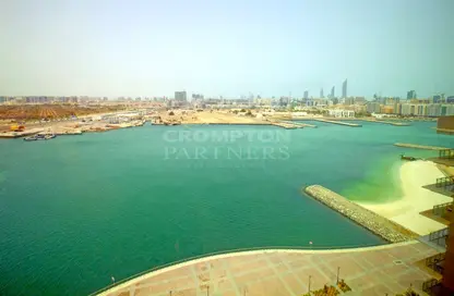 Apartment - 3 Bedrooms - 4 Bathrooms for rent in RAK Tower - Marina Square - Al Reem Island - Abu Dhabi