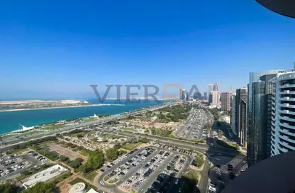 Apartment - 4 Bedrooms - 5 Bathrooms for rent in Silver Tower - Corniche Road - Abu Dhabi