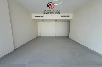 Apartment - 2 Bedrooms - 3 Bathrooms for rent in Jebel Ali Industrial 1 - Jebel Ali Industrial - Jebel Ali - Dubai