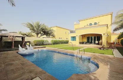 Villa - 4 Bedrooms - 4 Bathrooms for sale in Legacy - Jumeirah Park - Dubai