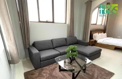 Apartment - 2 Bedrooms - 3 Bathrooms for rent in Concorde Building 2 - Al Mamourah - Ras Al Khaimah