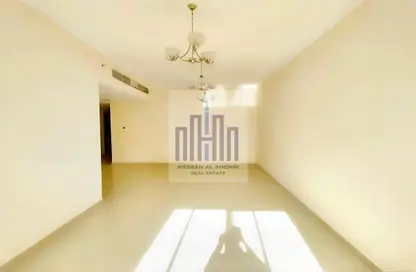 Apartment - 3 Bedrooms - 3 Bathrooms for rent in Muwaileh 29 Building - Muwaileh - Sharjah