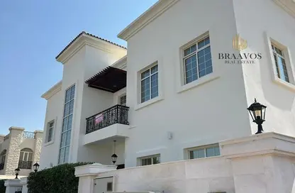 Villa - 4 Bedrooms - 5 Bathrooms for rent in Bin Sardah Villas 2 - Al Garhoud - Dubai