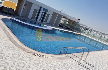 Apartment - 2 Bedrooms - 2 Bathrooms for sale in Glitz 3 - Glitz - Dubai Studio City - Dubai