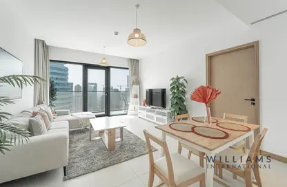 Apartment - 2 Bedrooms - 2 Bathrooms for sale in Vida Residences Dubai Marina - Dubai Marina - Dubai