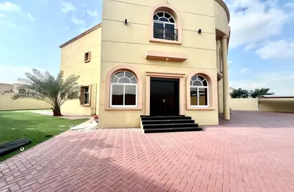 Villa - 5 Bedrooms - 7 Bathrooms for rent in Al Barsha South 2 - Al Barsha South - Al Barsha - Dubai