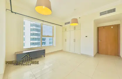 Apartment - 1 Bedroom - 1 Bathroom for rent in Manchester Tower - Dubai Marina - Dubai