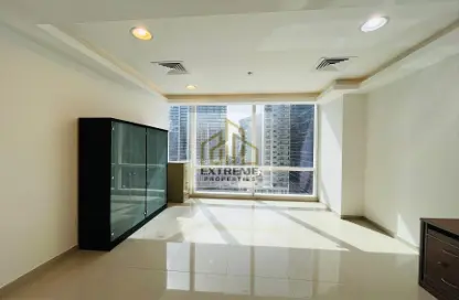 Office Space - Studio for rent in Tamani Art Tower - Business Bay - Dubai