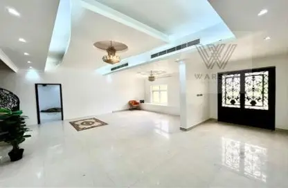 Villa - 5 Bedrooms - 7 Bathrooms for rent in Al Barsha South 2 - Al Barsha South - Al Barsha - Dubai