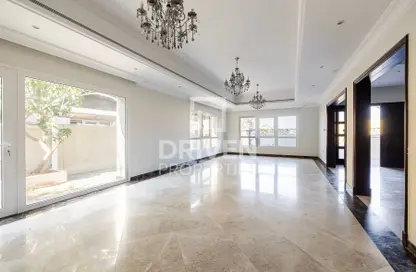 Villa - 5 Bedrooms - 6 Bathrooms for rent in Al Manara - Dubai