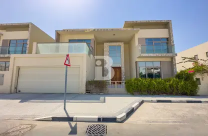 Villa - 4 Bedrooms - 5 Bathrooms for rent in West Village - Al Furjan - Dubai