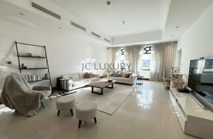 Townhouse - 3 Bedrooms - 4 Bathrooms for sale in Golden Mile 3 - Golden Mile - Palm Jumeirah - Dubai