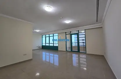 Apartment - 3 Bedrooms - 2 Bathrooms for rent in Marina Crown - Dubai Marina - Dubai