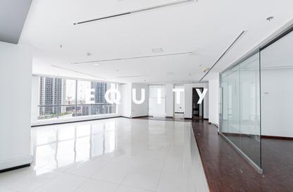 Office Space - Studio for rent in The Regal Tower - Business Bay - Dubai