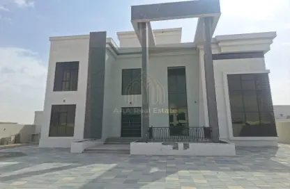 Villa - 6 Bedrooms - 7+ Bathrooms for rent in Al Aweer 1 - Al Aweer - Dubai