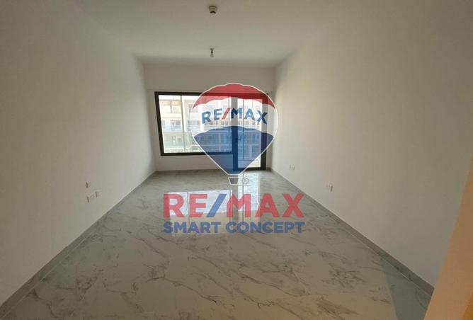 Apartment - 1 Bathroom for sale in Oasis 1 - Oasis Residences - Masdar City - Abu Dhabi