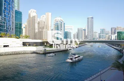 Apartment - 1 Bedroom - 2 Bathrooms for sale in 5242 Tower 1 - 5242 - Dubai Marina - Dubai