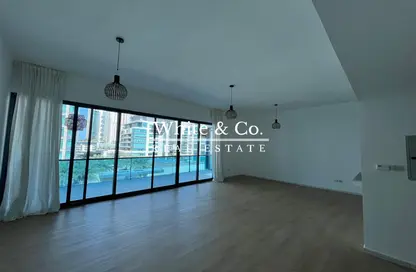 Apartment - 2 Bedrooms - 2 Bathrooms for rent in Azure - Dubai Marina - Dubai