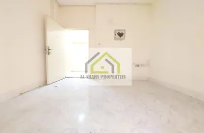 Apartment - 2 Bedrooms - 1 Bathroom for rent in New Al Taawun Road - Al Taawun - Sharjah