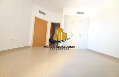 Apartment - 2 Bedrooms - 2 Bathrooms for rent in Al Nahda Complex - Al Nahda - Sharjah