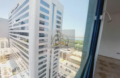 Apartment - 4 Bedrooms - 5 Bathrooms for rent in Khalifa Street - Abu Dhabi