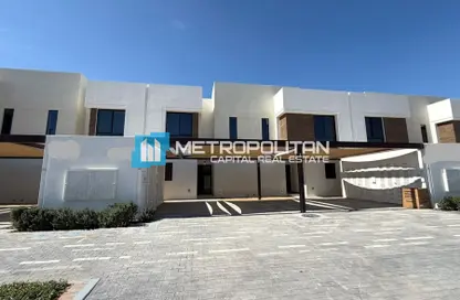 Townhouse - 2 Bedrooms - 4 Bathrooms for rent in Noya Viva - Noya - Yas Island - Abu Dhabi