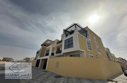 Villa - 6 Bedrooms - 7 Bathrooms for sale in Al Yasmeen 1 - Al Yasmeen - Ajman