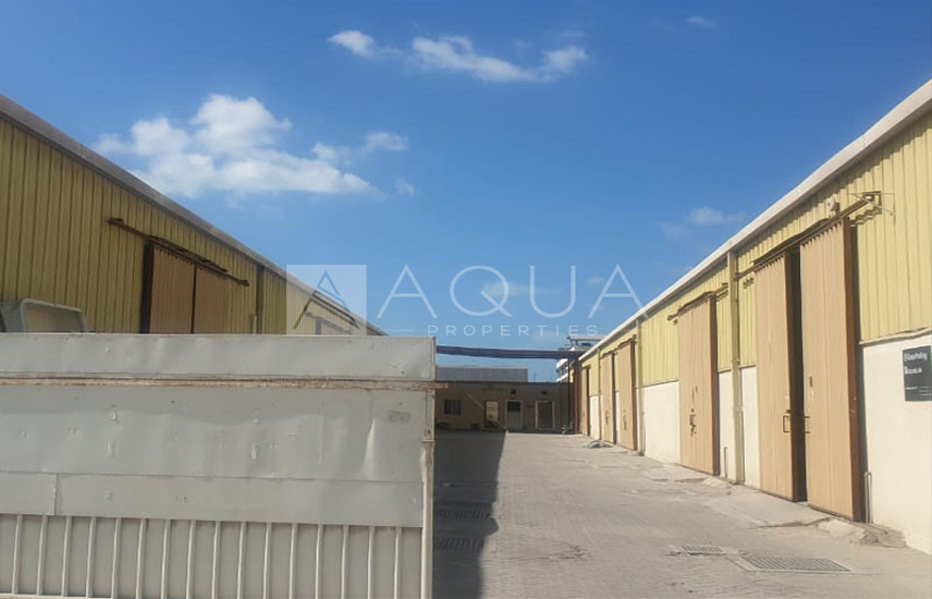 Warehouse | Commercial Use | Al Quoz Ind 3 - ref AQ-R-19-02484 ...