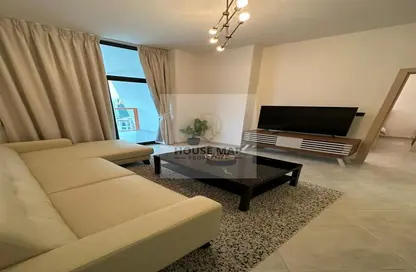 Apartment - 2 Bedrooms - 2 Bathrooms for sale in Binghatti Avenue - Al Jaddaf - Dubai