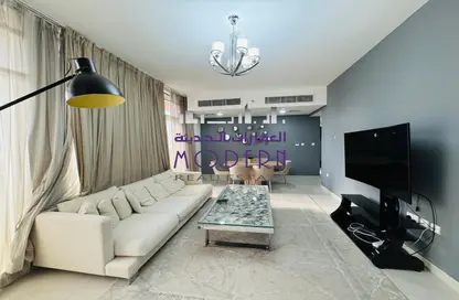 Apartment - 2 Bedrooms - 4 Bathrooms for rent in Al Telal 12 - Jumeirah 1 - Jumeirah - Dubai