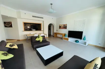 Apartment - 2 Bedrooms - 3 Bathrooms for rent in Al Das - Shoreline Apartments - Palm Jumeirah - Dubai