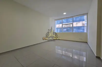 Apartment - 1 Bedroom - 1 Bathroom for rent in Tiger Building Al Qadesia - Al Nahda - Sharjah