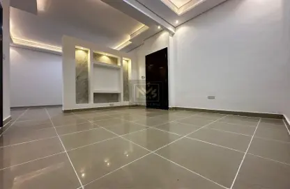 Apartment - 1 Bedroom - 1 Bathroom for rent in Al Bateen Airport - Muroor Area - Abu Dhabi