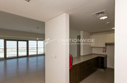 Apartment - 2 Bedrooms - 2 Bathrooms for sale in The Wave - Najmat Abu Dhabi - Al Reem Island - Abu Dhabi