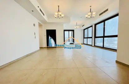 شقة - 2 غرف نوم - 3 حمامات للايجار في الجداف - دبي