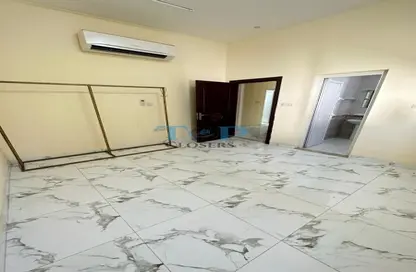 Apartment - 2 Bedrooms - 2 Bathrooms for rent in Al Meryal - Al Khabisi - Al Ain