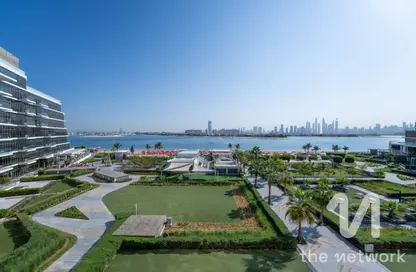 Apartment - 3 Bedrooms - 3 Bathrooms for sale in The 8 - The Crescent - Palm Jumeirah - Dubai