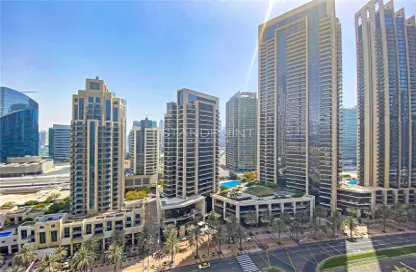 Apartment - 1 Bathroom for rent in 29 Burj Boulevard Tower 1 - 29 Burj Boulevard - Downtown Dubai - Dubai