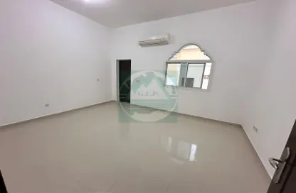 Apartment - 2 Bedrooms - 2 Bathrooms for rent in Shakhbout City - Abu Dhabi