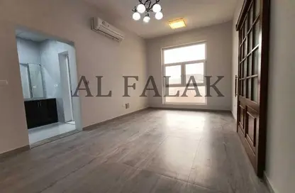 Apartment - 1 Bathroom for rent in Toledo - Zayed City (Khalifa City C) - Khalifa City - Abu Dhabi