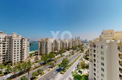 Apartment - 3 Bedrooms - 3 Bathrooms for sale in Al Shahla - Shoreline Apartments - Palm Jumeirah - Dubai