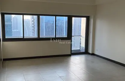 Apartment - 3 Bedrooms - 3 Bathrooms for rent in Goldcrest Views 1 - JLT Cluster V - Jumeirah Lake Towers - Dubai