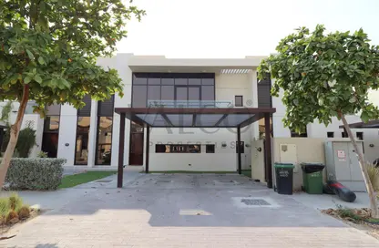 Villa - 3 Bedrooms - 5 Bathrooms for rent in Richmond - DAMAC Hills - Dubai