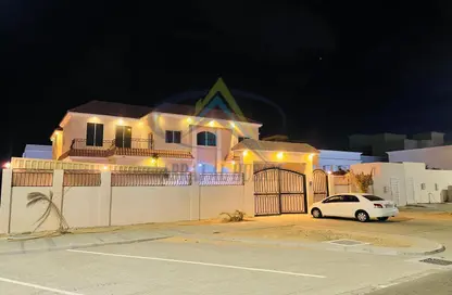 Villa - 6 Bedrooms - 7+ Bathrooms for rent in Madinat Al Riyad - Abu Dhabi