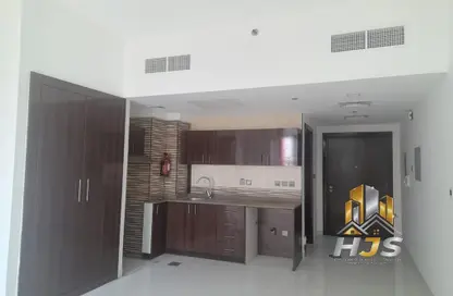 Apartment - 1 Bathroom for rent in Arabian Gate - Dubai Silicon Oasis - Dubai