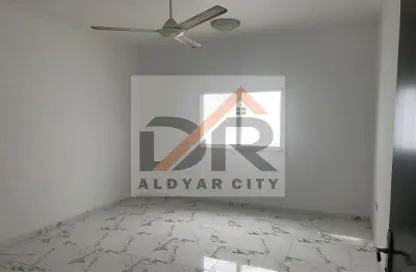 Apartment - 1 Bedroom - 2 Bathrooms for rent in Ajman Creek Towers - Al Rashidiya 1 - Al Rashidiya - Ajman