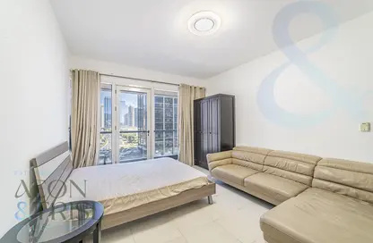 Apartment - 1 Bathroom for rent in Dubai Arch - JLT Cluster G - Jumeirah Lake Towers - Dubai