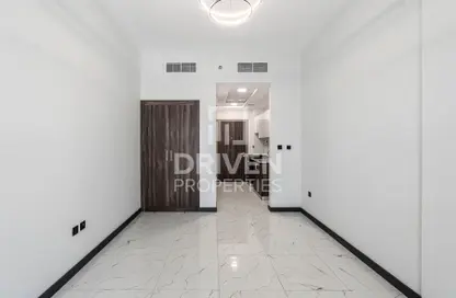 Apartment - 1 Bathroom for rent in Rukan Residences - Rukan - Dubai