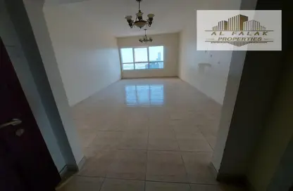 Apartment - 2 Bedrooms - 3 Bathrooms for rent in Hend Tower - Al Taawun Street - Al Taawun - Sharjah